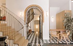 Castelar Palace By Seaward Suites